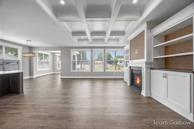 01 - 8393 Woodhaven Dr Sw, Condo with 3 bedrooms, 3 bathrooms and null parking in Byron Center MI | Image 5