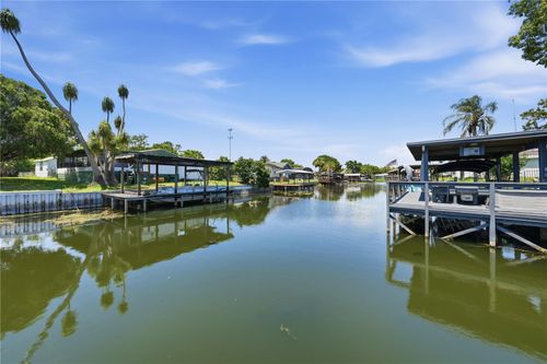 30107 Green Bay Dr, TAVARES, FL, 32778-4201 | Card Image