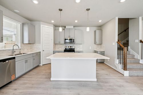 3205 Quiet Sunset Dr, Houston, TX, 77080-2775 | Card Image