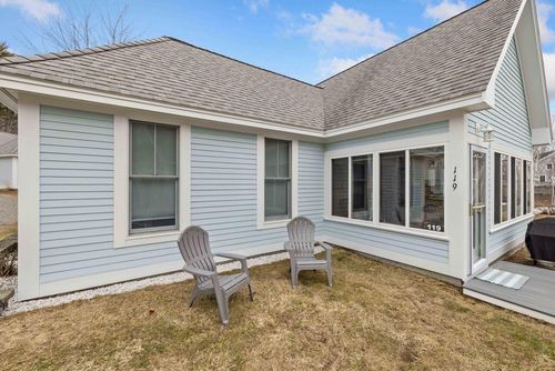 119-454 Post Road, Wells, ME, 04090 | Card Image
