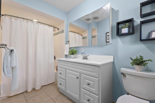 Primary en-suite | Image 19