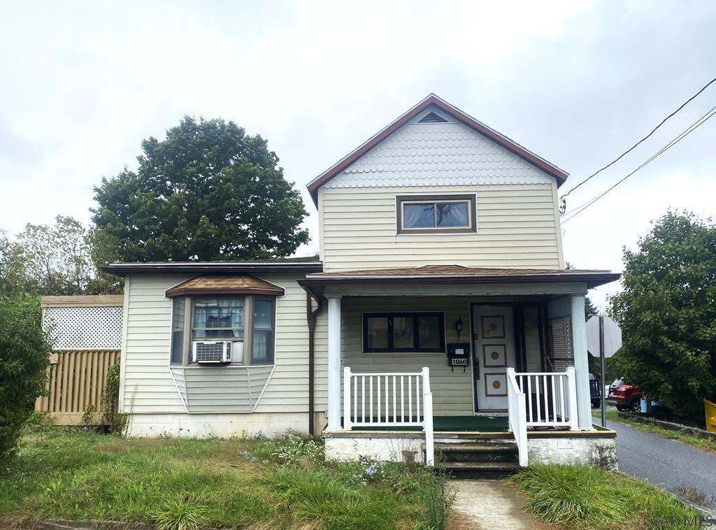 Davis St, Nanty Glo, PA 15943