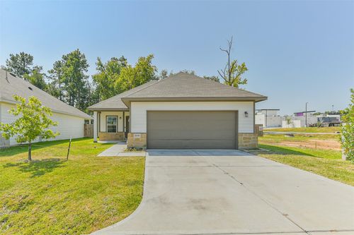 17678 Cedar Crest Dr, Conroe, TX, 77306-2060 | Card Image