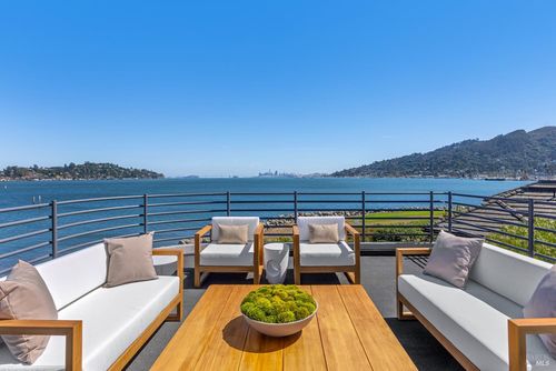 30 Heron Dr, Mill Valley, CA, 94941-3271 | Card Image