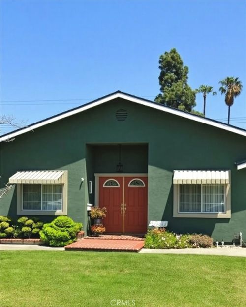 13852 Merello St, Garden Grove, CA, 92843-3260 | Card Image