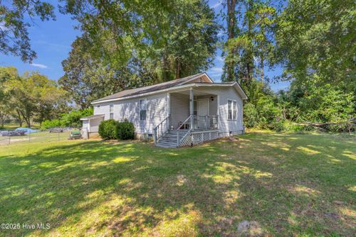 5207 Castle Hayne Rd, Castle Hayne, NC, 28429-6414 | Card Image
