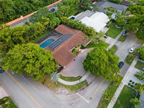 305 Shore Dr E, Miami, FL, 33133-2625 | Card Image