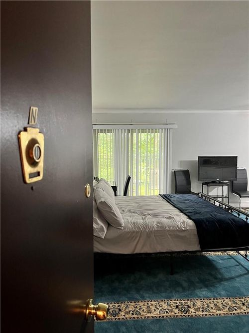 n-14 Scenic Dr, Croton On Hudson, NY, 10520-1744 | Card Image