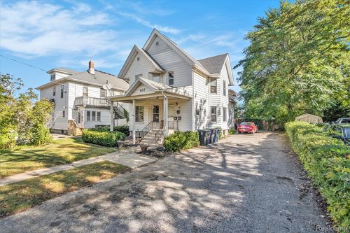 607 East St, Flint, MI, 48503-1948 | Card Image