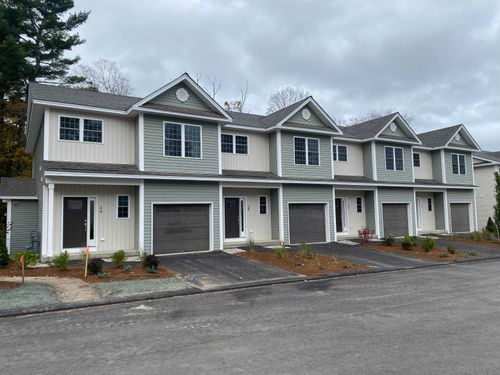 3A Dearborn St, Manchester, NH, 03103-3614 | Card Image