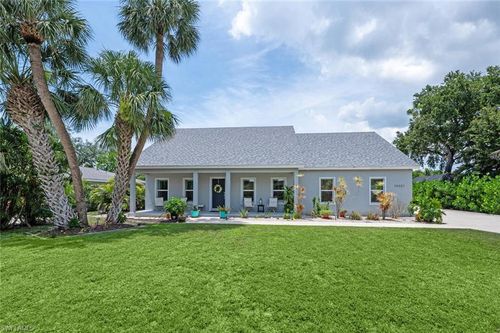 10327 Pennsylvania Ave, BONITA SPRINGS, FL, 34135-4904 | Card Image