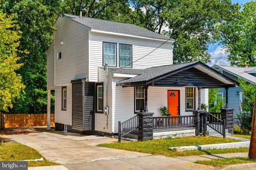 2800 Upshur St, MOUNT RAINIER, MD, 20712-1576 | Card Image