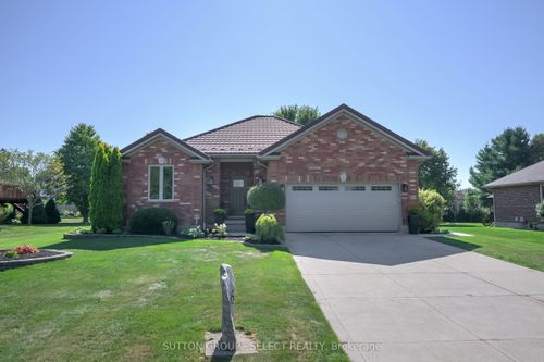 8663 Parkhouse Dr, Mount Brydges, ON, N0L1W0 | Card Image