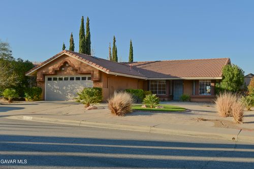 4313 Portola Dr, Palmdale, CA, 93551-2663 | Card Image