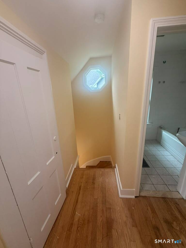 Residential Lease in Waterbury