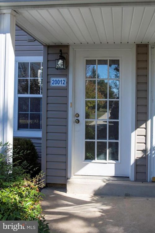 20012 Beacon Hill Dr, HOLLAND, PA, 18966-5323 | Card Image