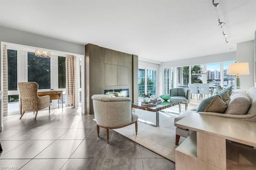 1-134-355 Park Shore Dr, NAPLES, FL, 34103-2617 | Card Image