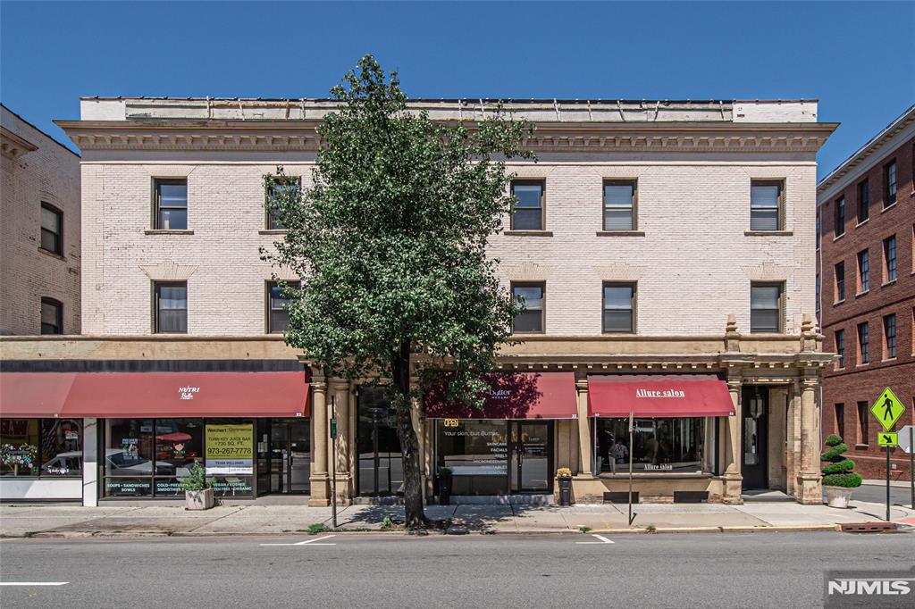 Residential in Englewood 3