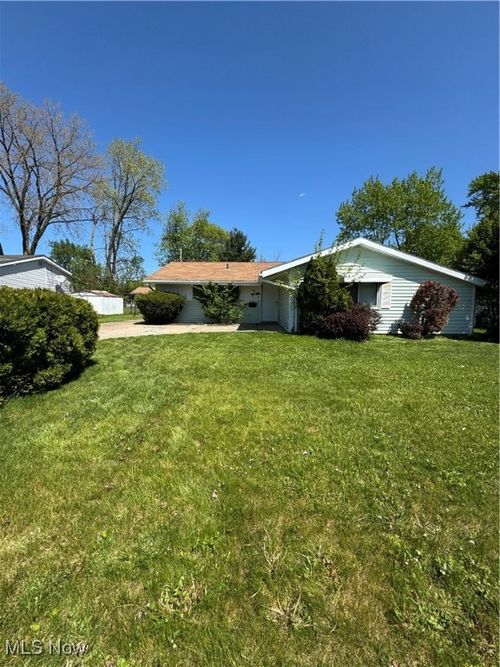 5897 Kimberly Drive, Bedford Heights, OH, 44146 | Card Image