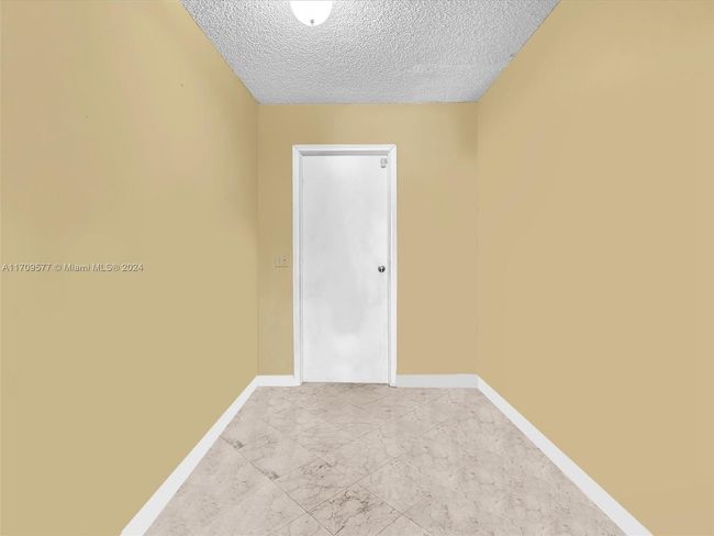 8910 Nw 7 Th Ct, House other with 3 bedrooms, 2 bathrooms and null parking in Pembroke Pines FL | Image 21
