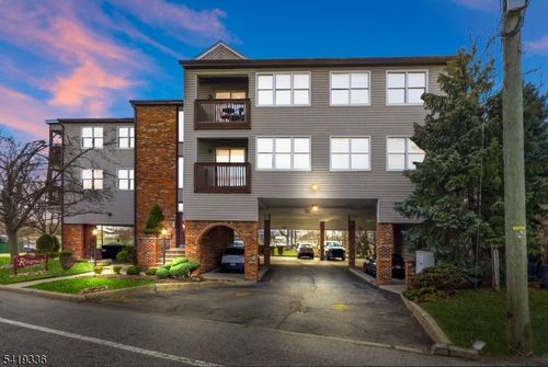 201-779 Riverside Ave, Lyndhurst, NJ, 07071-3059 | Card Image
