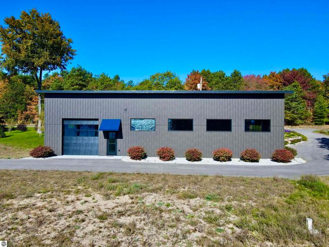 12639 N Northport Point Rd, Home with 0 bedrooms, 0 bathrooms and null parking in Northport MI | Image 19