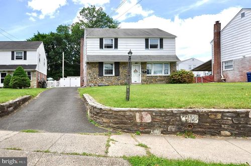 812 Jenkintown Rd, ELKINS PARK, PA, 19027-1618 | Card Image