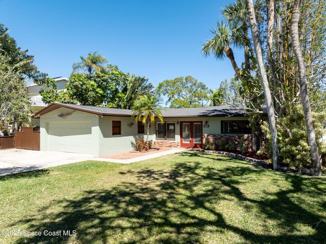 481 Indian Creek Dr, House other with 4 bedrooms, 2 bathrooms and null parking in Cocoa Beach FL | Image 6