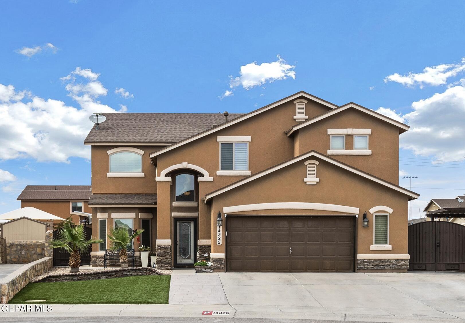 Cave Dr, El Paso, TX 79938