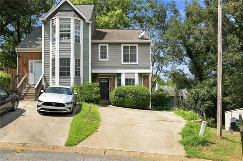 5021 David Pl Se, Smyrna, GA, 30082-4817 | Card Image