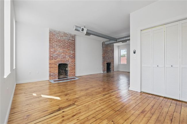 Apartment | Image 18