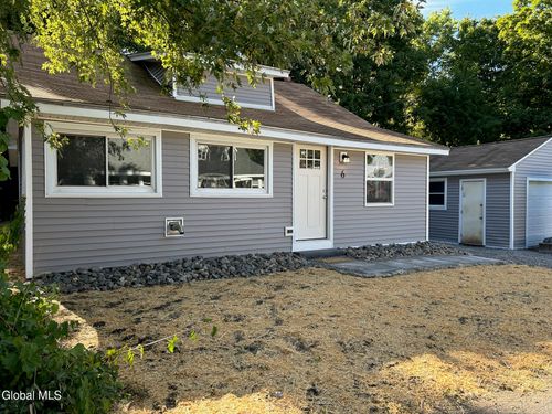 6 Davis Dr, Poestenkill, NY, 12140-7700 | Card Image