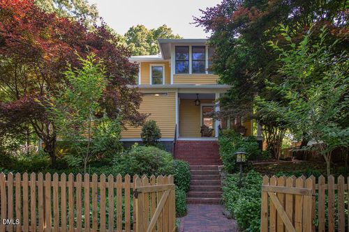 8 Cobb Ter, Chapel Hill, NC, 27514-5741 | Card Image