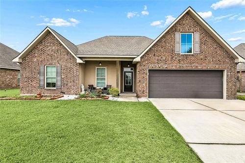 42169 Broderick Ave, Ponchatoula, LA, 70454-4222 | Card Image