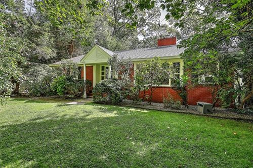 79 Linden Dr, Kingston, RI, 02881-1712 | Card Image