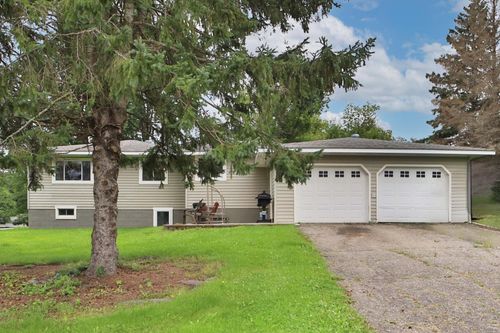 401 Jefferson Ave S, Sebeka, MN, 56477-2453 | Card Image