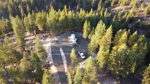 33 San Ignacio Way, Cascade, ID, 83611-6016 | Card Image