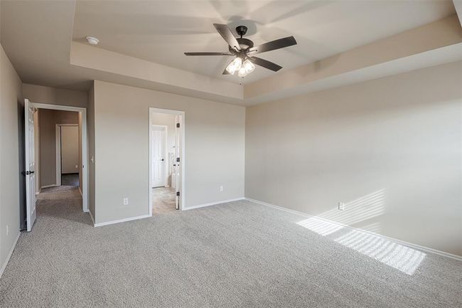 2024 W Black Powder Way, House other with 4 bedrooms, 2 bathrooms and null parking in Mustang OK | Image 14