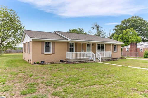 101 Redmond Drive, Fountain Inn, SC, 29644 | Card Image