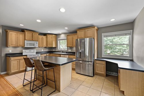 1418 Arrowood Drive, Madison, WI, 53704 | Card Image