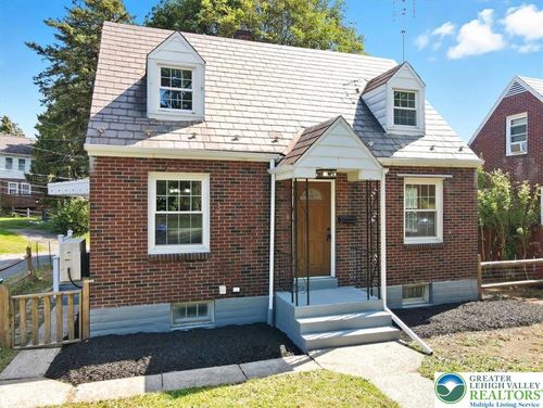 1216 Minsi Trail St, BETHLEHEM, PA, 18018-3005 | Card Image