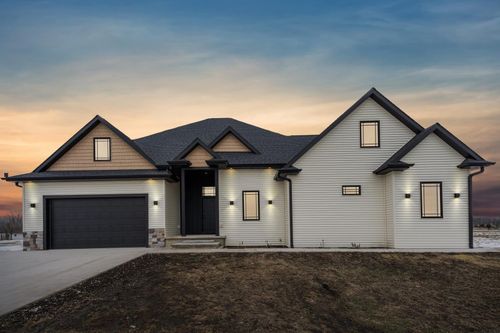 11-1871-11 105th St, Hazleton, IA, 50641-9677 | Card Image