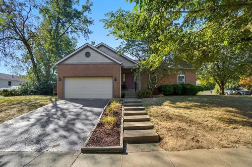 2961 Pinecone Ln, Columbus, OH, 43231-2962 | Card Image