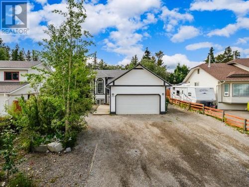 33 Tigereye Cres, Whitehorse, YT, Y1A6G9 | Card Image