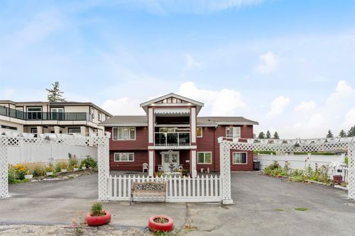 13567 67a Ave, Surrey, BC, V3W2C1 | Card Image