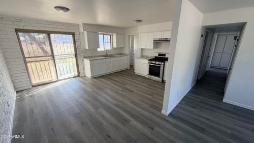 419 W Fourth St, Winkelman, AZ, 85192-0037 | Card Image