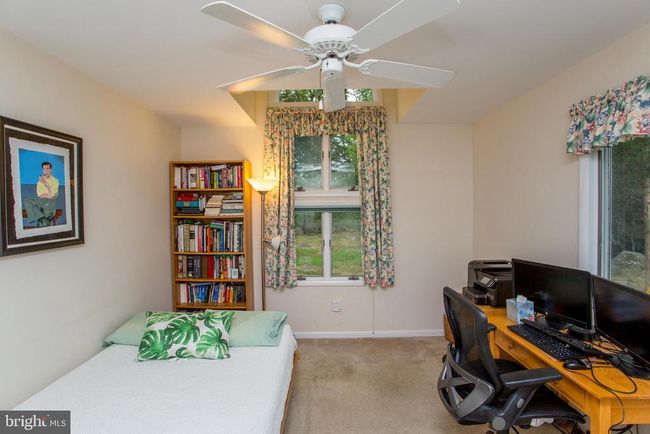 122 Rock Rd W, House other with 3 bedrooms, 3 bathrooms and null parking in Lambertville NJ | Image 22