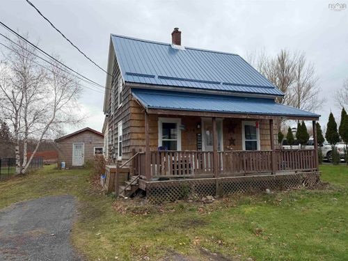 2149 Cowan St, Westville, NS, B0K2A0 | Card Image
