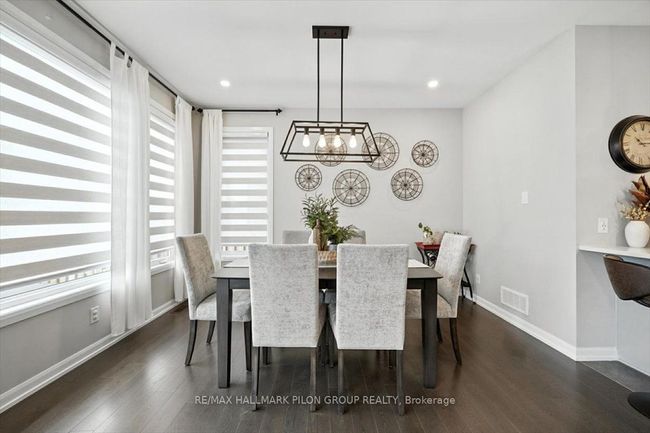 1142 Diamond St, House other with 3 bedrooms, 3 bathrooms and 2 parking in Rockland ON | Image 9