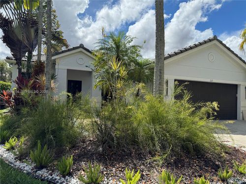 1137 Croton Ct, Weston, FL, 33327-2041 | Card Image
